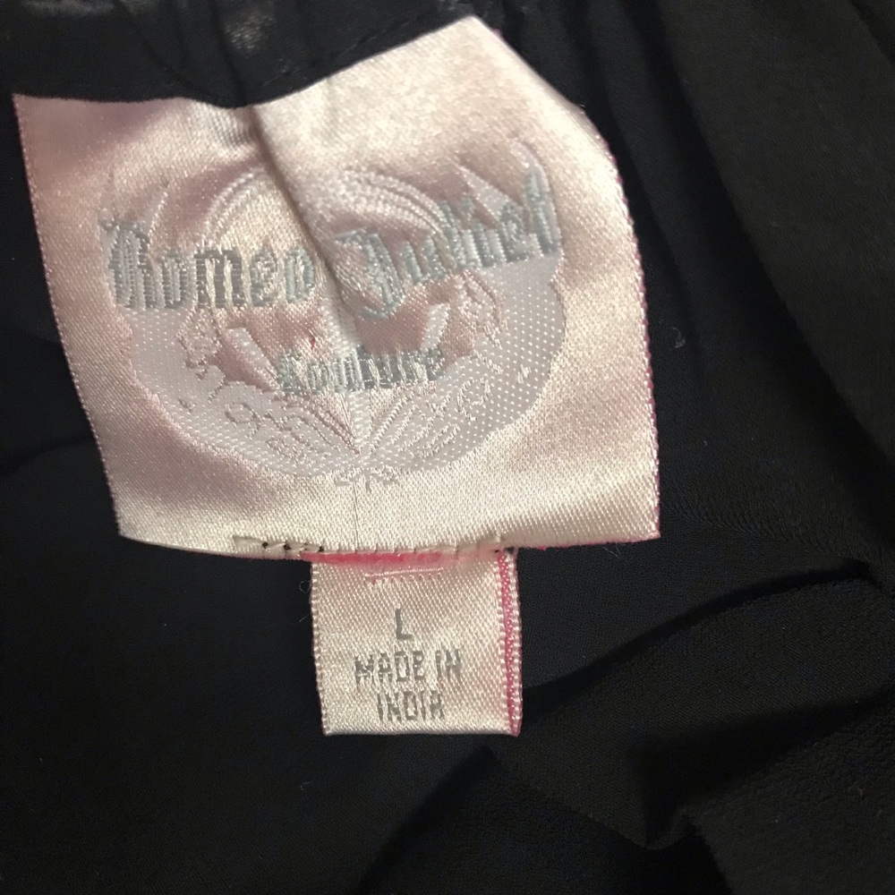 Black Sheer Ruffle Top Size Large - Picture 6 of 7